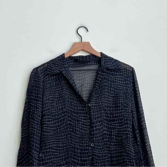 VTG Express Top Button Down Reptile Sheer Silk Slit Sleeve Whimsigoth Y2K 5/6 - Picture 2 of 12